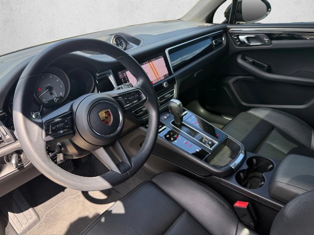 Used 2022 Porsche Macan S AWD/4WD image 10