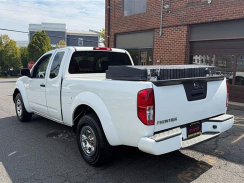 Used 2019 Nissan Frontier S RWD image 13