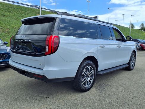 Used 2025 Ford Expedition Max Active image 5