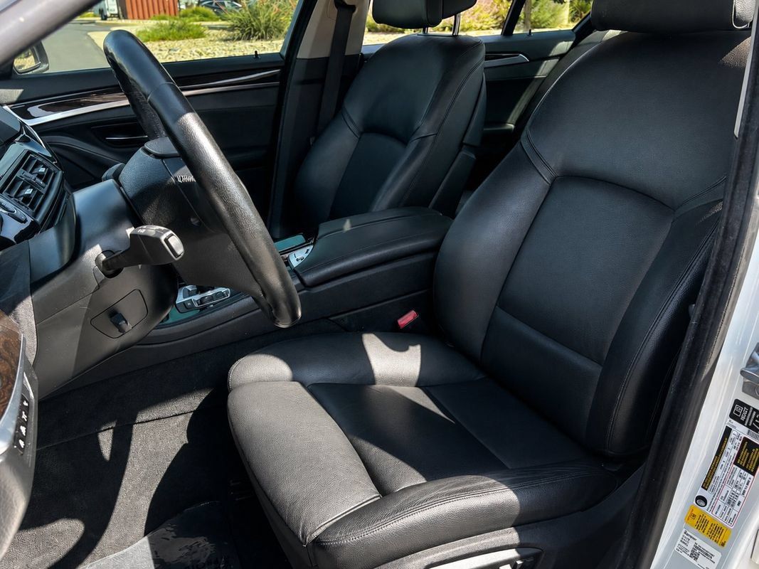 Used 2014 BMW 535i Sedan RWD image 13