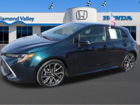 Used 2022 Toyota Corolla XSE image 3