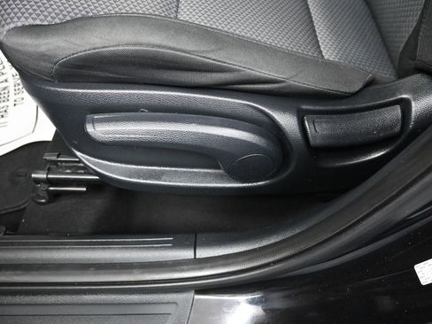 Certified 2022 Kia Soul LX image 12