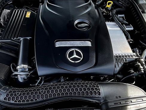 Used 2017 Mercedes-Benz C 300 4MATIC Sedan image 13