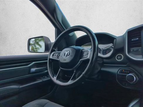 Used 2019 RAM 1500 Big Horn image 28