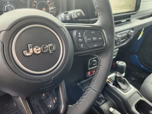 New 2026 Jeep Wrangler Sport AWD/4WD image 19
