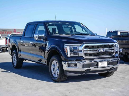 Certified 2025 Ford F150 Lariat AWD/4WD image 3