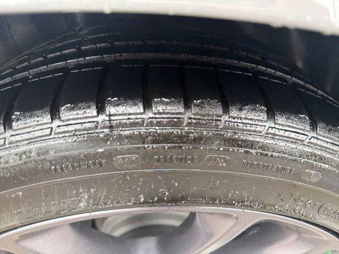 Used 2023 Dodge Challenger R/T Scat Pack RWD image 12