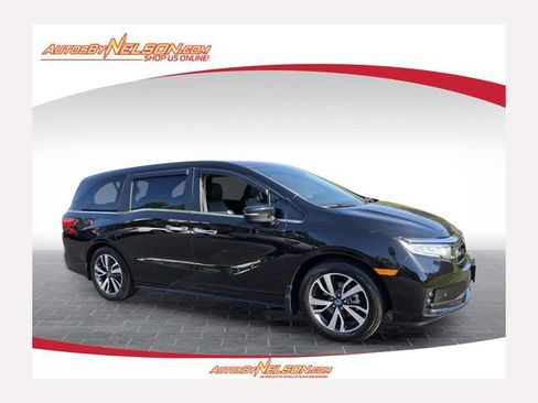 Used 2023 Honda Odyssey Touring image 1