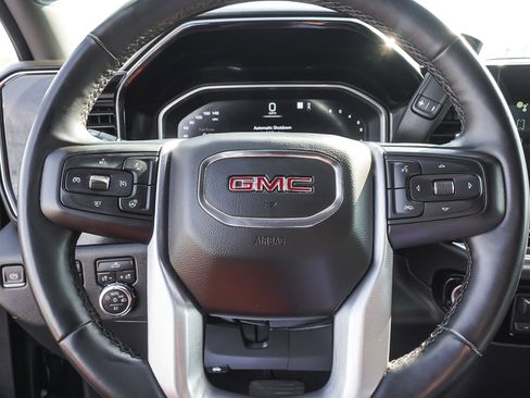Used 2023 GMC Sierra 1500 Elevation w/ LPO, Elevation Black Package image 17