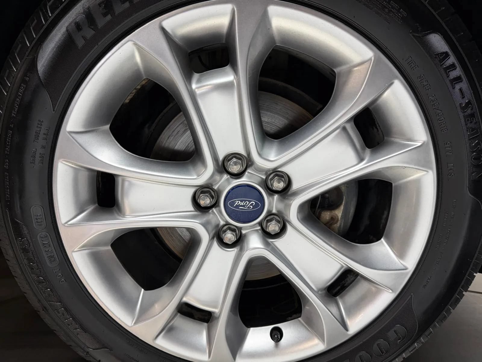 Used 2016 Ford Escape Titanium w/ Equipment Group 301A FWD image 8