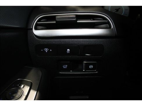 Used 2023 Hyundai Palisade SEL w/ Premium Package image 32