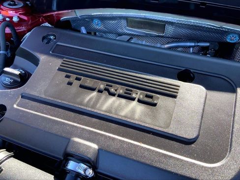 Used 2023 Buick Envision Essence image 32