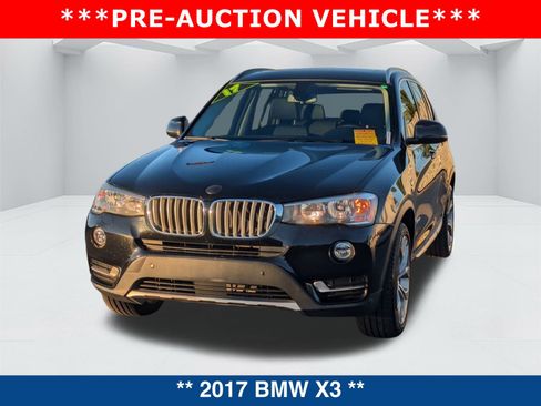 Used 2017 BMW X3 sDrive28i image 7