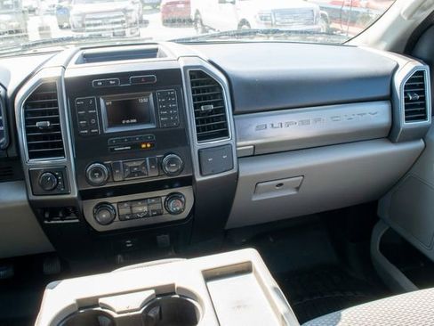 Used 2019 Ford F550 4x4 SuperCab Super Duty image 23