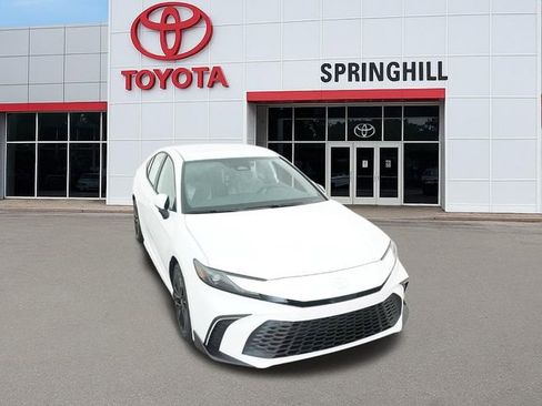 New 2026 Toyota Camry SE image 14