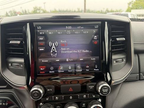 Used 2019 RAM 1500 Sport w/ Level 2 Equipment Group AWD/4WD image 40