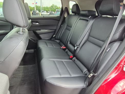 Used 2024 Nissan Rogue SV w/ SV Premium Package AWD/4WD image 7