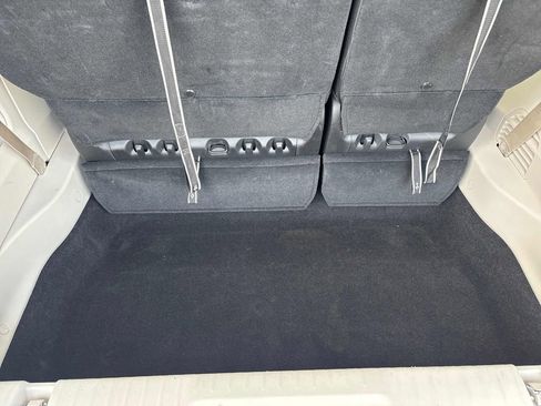 Used 2024 Chrysler Pacifica Touring-L image 47