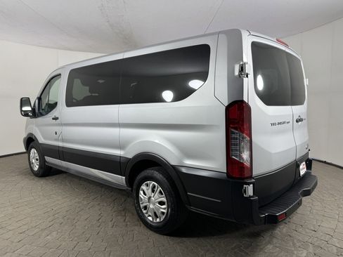 Used 2019 Ford Transit 150 XLT RWD image 5