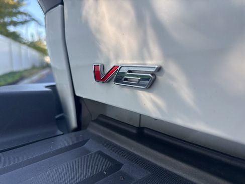 Used 2022 GMC Canyon Elevation w/ Trailering Package image 10