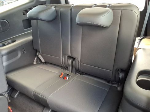 New 2026 Hyundai Ioniq 9 SEL image 8