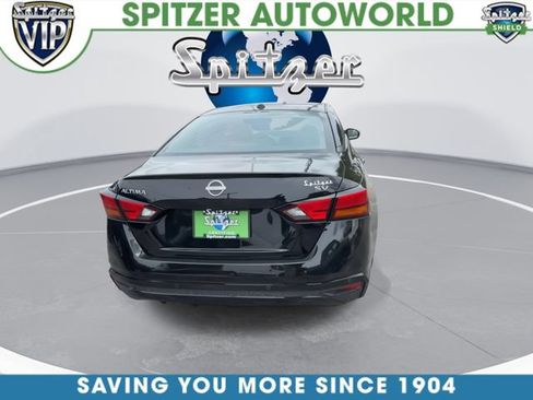 Used 2024 Nissan Altima 2.5 SV FWD image 8