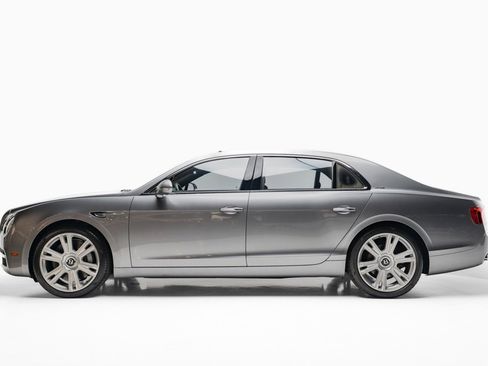 Used 2014 Bentley Flying Spur W12 image 11