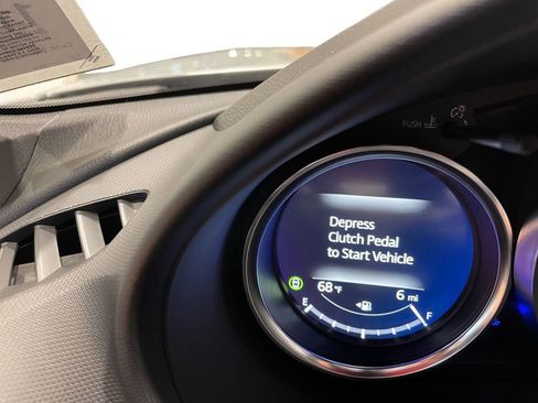 New 2025 MAZDA MX-5 Miata Club image 2