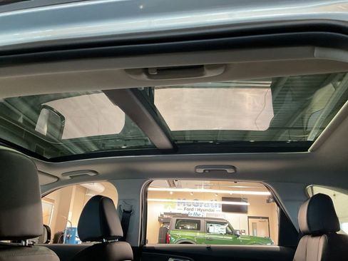 New 2026 Kia Sorento SX image 8