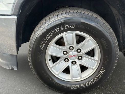 Used 2017 GMC Sierra 1500 SLE w/ SLE Value Package RWD image 10