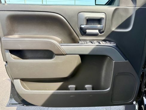 Used 2017 Chevrolet Silverado 1500 LT w/ All Star Edition image 30