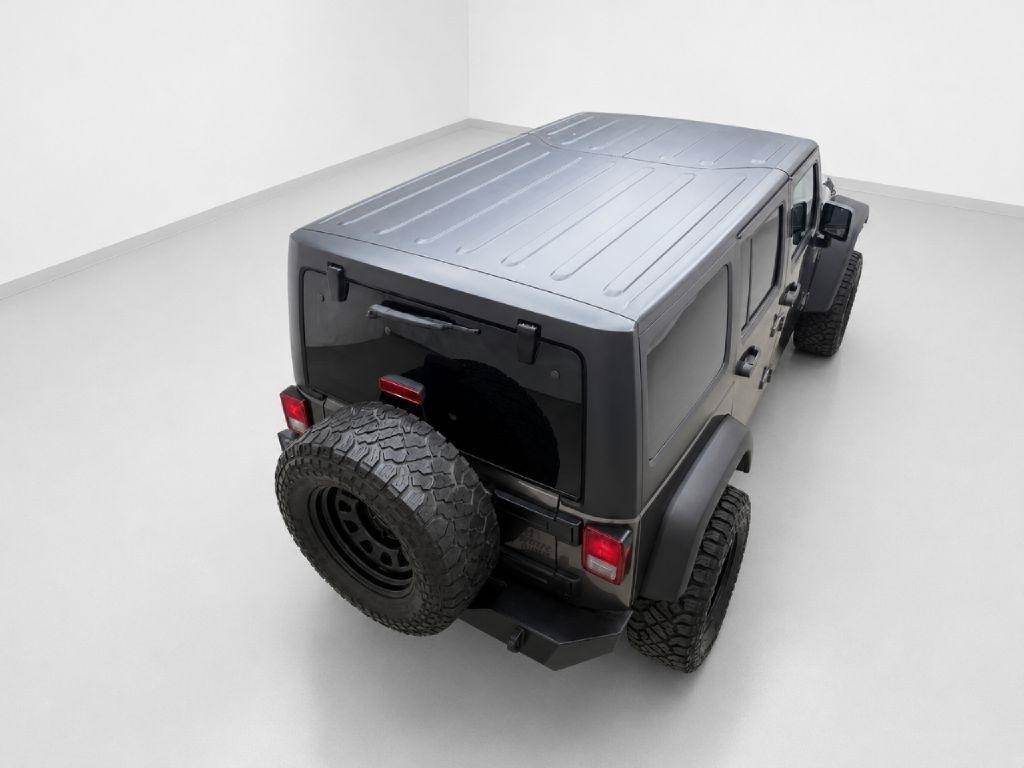 Used 2018 Jeep Wrangler Unlimited Sport AWD/4WD image 31