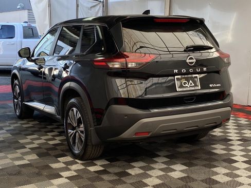 Used 2023 Nissan Rogue SV AWD/4WD image 4