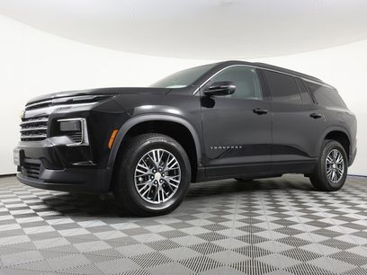 Used 2024 Chevrolet Traverse LT