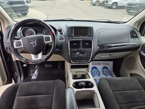Used 2013 Dodge Grand Caravan Crew w/ Entertainment Group 1 image 12