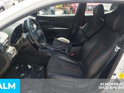 Used 2019 Hyundai Veloster 2.0 Premium FWD image 15