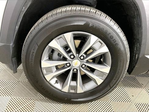 Used 2025 Chevrolet Equinox LT image 7