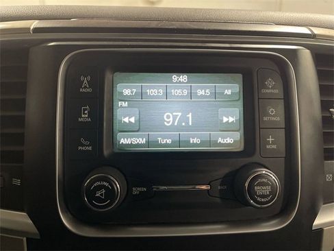 Used 2015 RAM 2500 SLT image 16