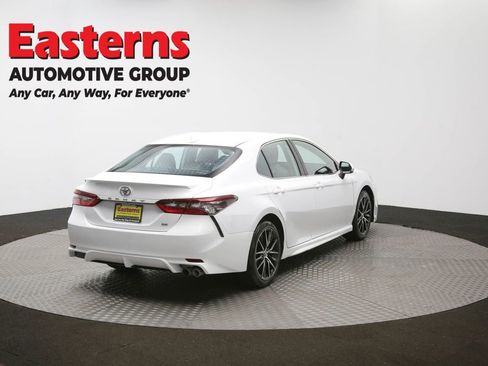 Used 2024 Toyota Camry SE FWD image 35