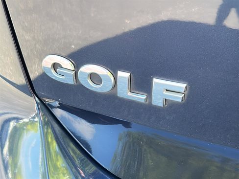 Used 2017 Volkswagen Golf Wolfsburg Edition FWD image 29