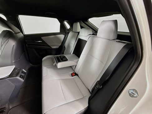 New 2026 Subaru Solterra image 24