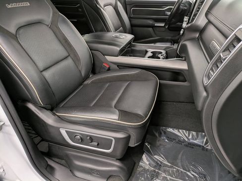 Used 2022 RAM 1500 Laramie image 28