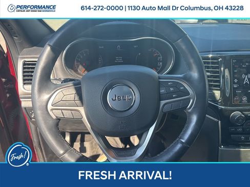 Used 2022 Jeep Grand Cherokee Limited image 19