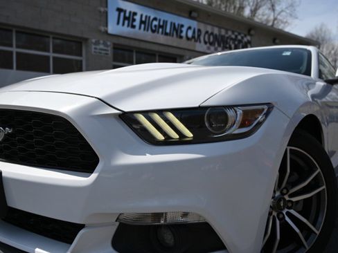 Used 2017 Ford Mustang Premium RWD image 10