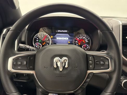 New 2026 RAM 1500 Express AWD/4WD image 23