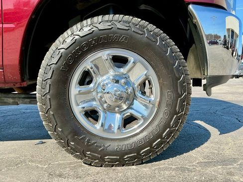 Used 2018 RAM 2500 Tradesman w/ Chrome Appearance Group image 21