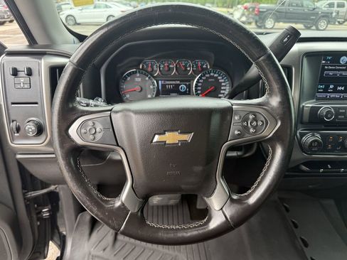 Used 2018 Chevrolet Silverado 1500 LT w/ Texas Edition image 11