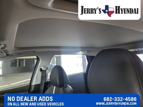 Used 2024 Hyundai Tucson Limited FWD image 8