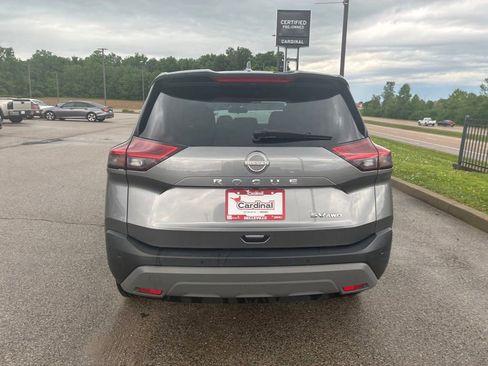 Used 2023 Nissan Rogue SV AWD/4WD image 11
