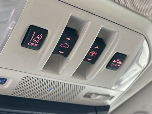 Used 2019 Subaru Ascent Touring image 22